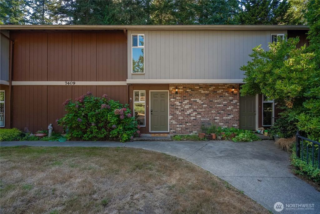 7409 Fairview Road Sw 7c/18, Olympia