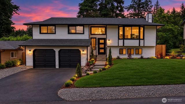 19624 62nd Avenue Ne, Kenmore