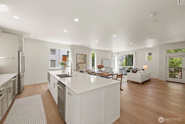 18308 96th Avenue Ne A, Bothell