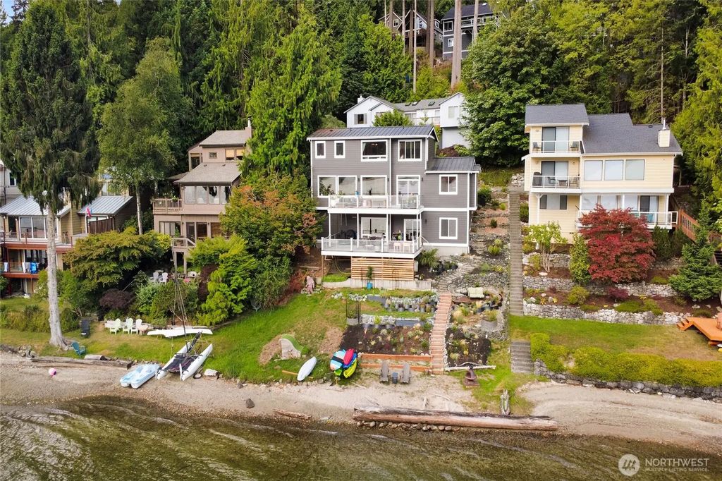 14 Inlet Circle A, Bellingham