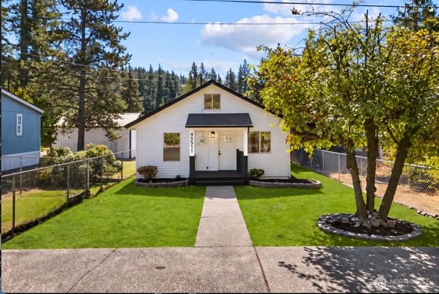 45511 Se 141st Street, North Bend