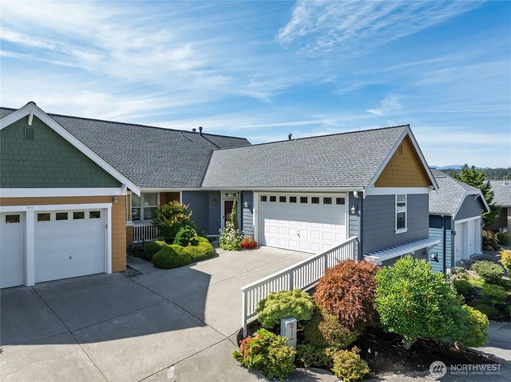 19813 Ne Arbutus Court 200, Poulsbo