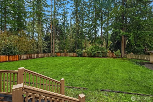 22223 Ne 82nd Place, Redmond