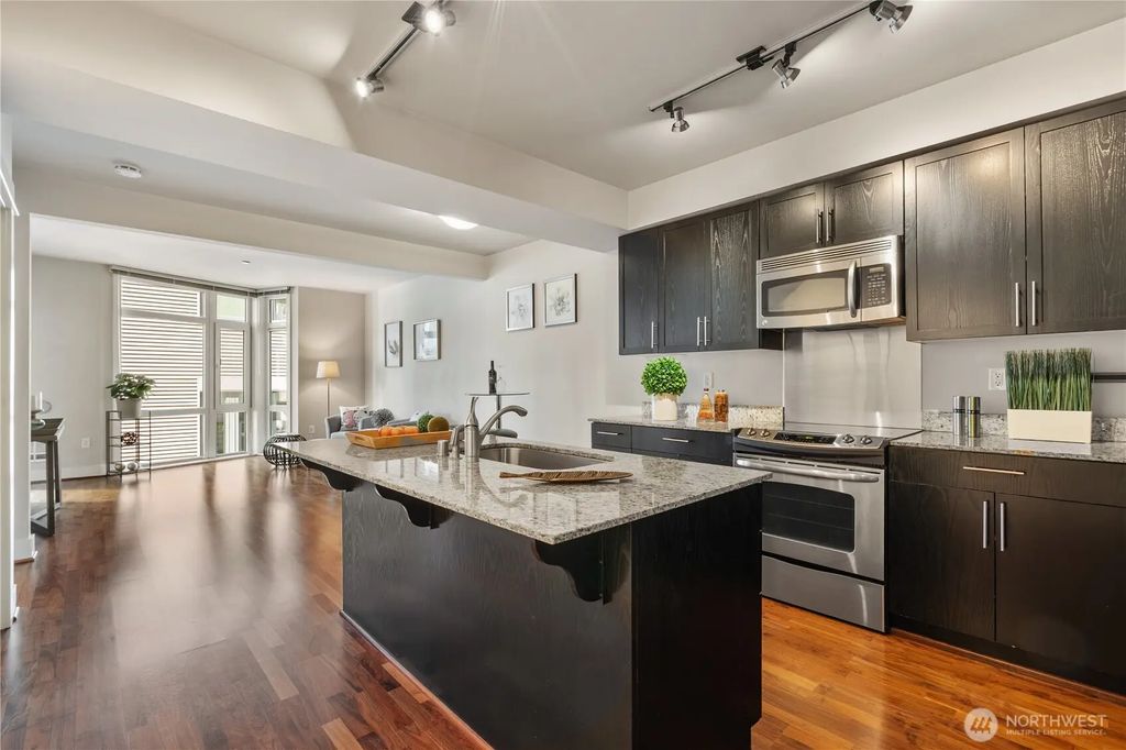 699 John Street 507, Seattle