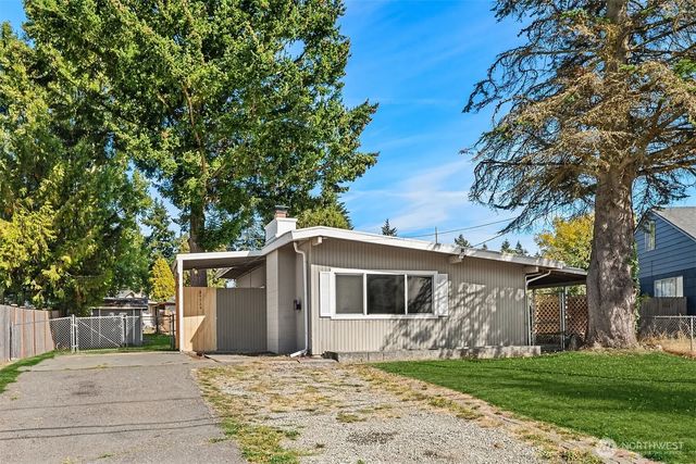 24924 35th Avenue S, Kent