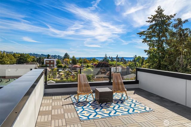 5253 California Avenue Sw F, Seattle