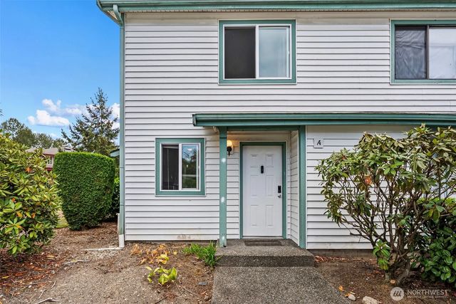 1721 Sw 318th Place 48a, Federal Way