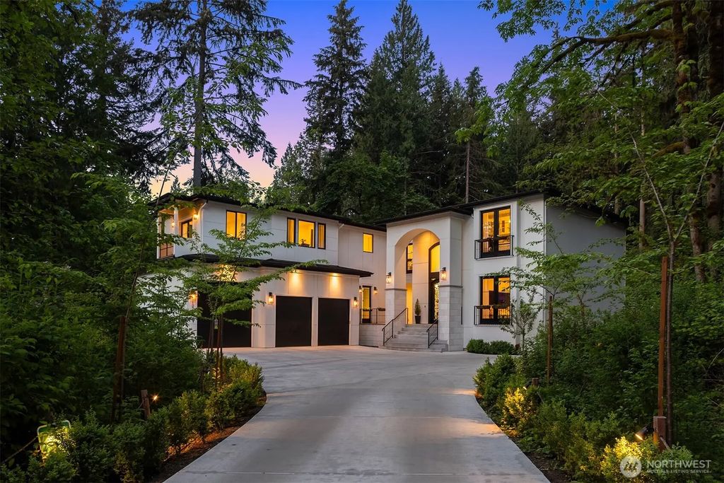 12284 196th Avenue Ne, Redmond
