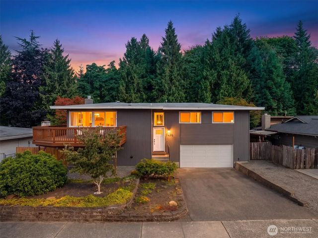 7430 143rd Avenue Ne, Redmond