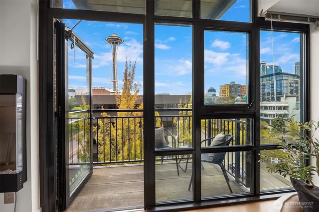 2911 2nd Avenue 704, Seattle