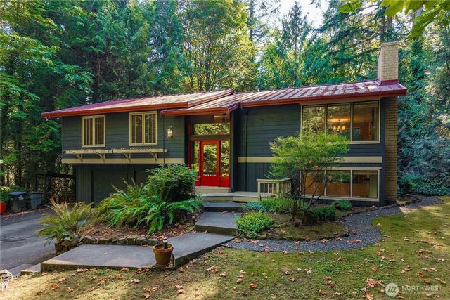 8051 Ne Paulanna Lane, Bainbridge Island