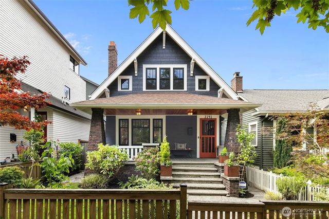 2141 7th Avenue W, Seattle