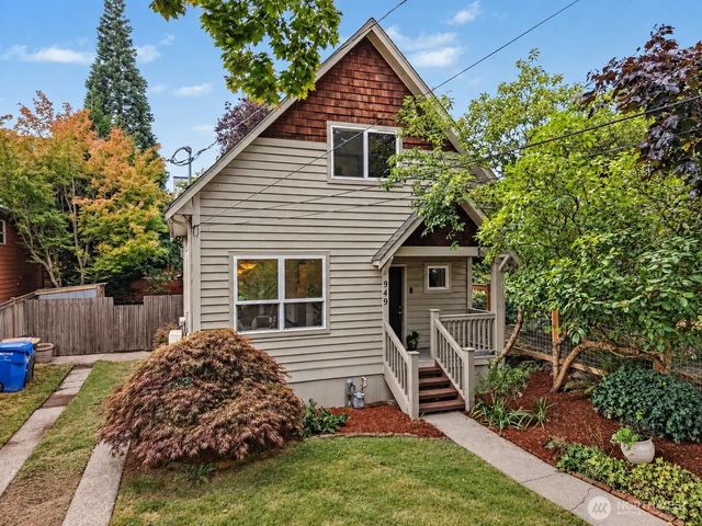 949 25th Avenue S, Seattle