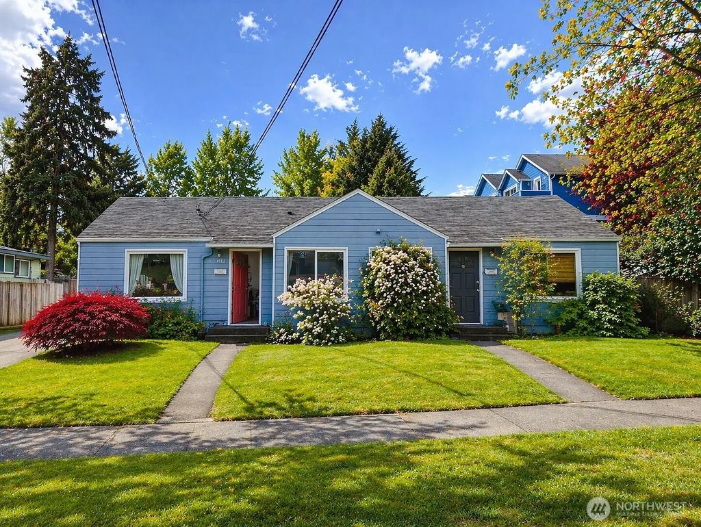 2517 2519 E Pike St, Seattle