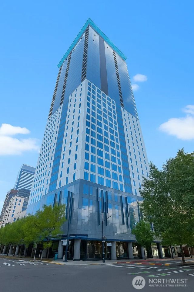 737 Olive Way 2908, Seattle