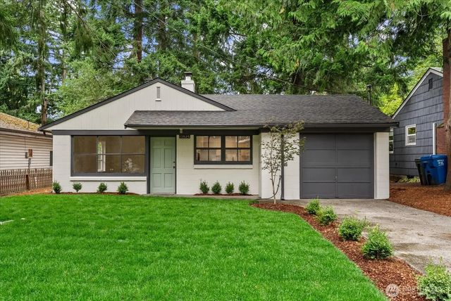 13525 Wallingford Avenue N, Seattle