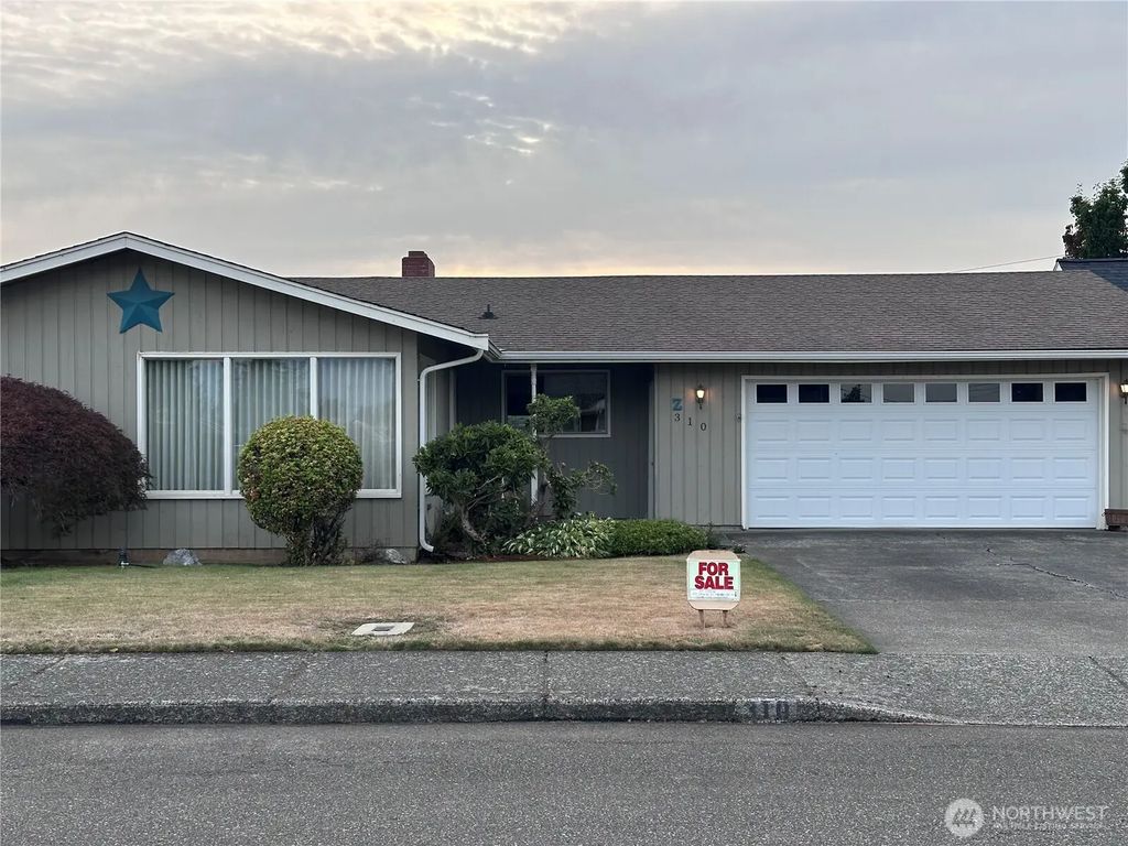 310 Stremler Drive, Lynden