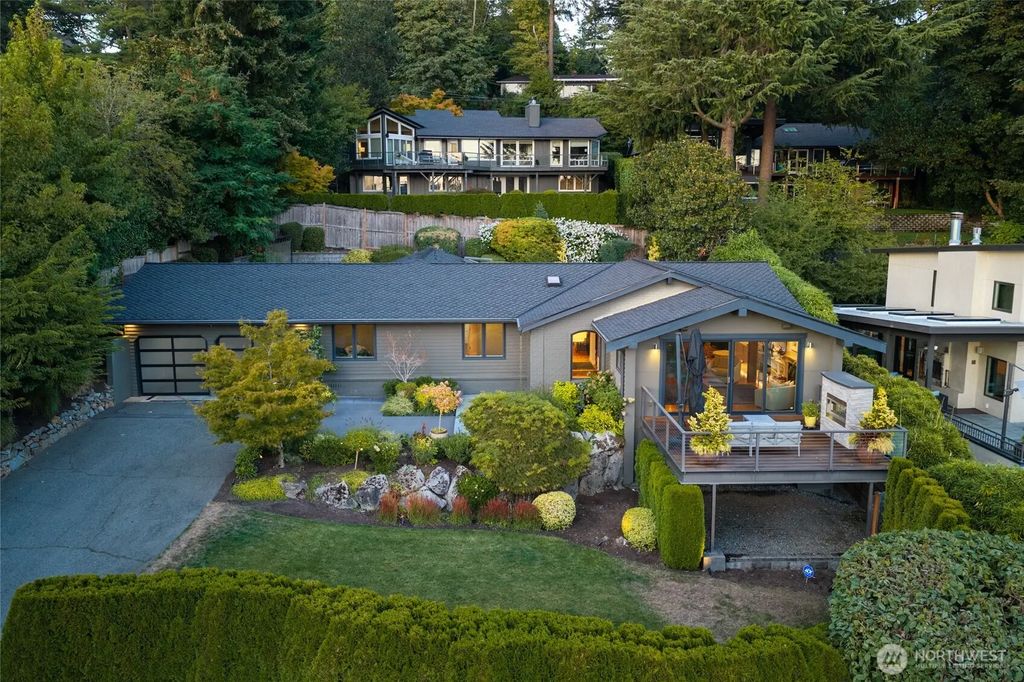 4140 Boulevard Place, Mercer Island