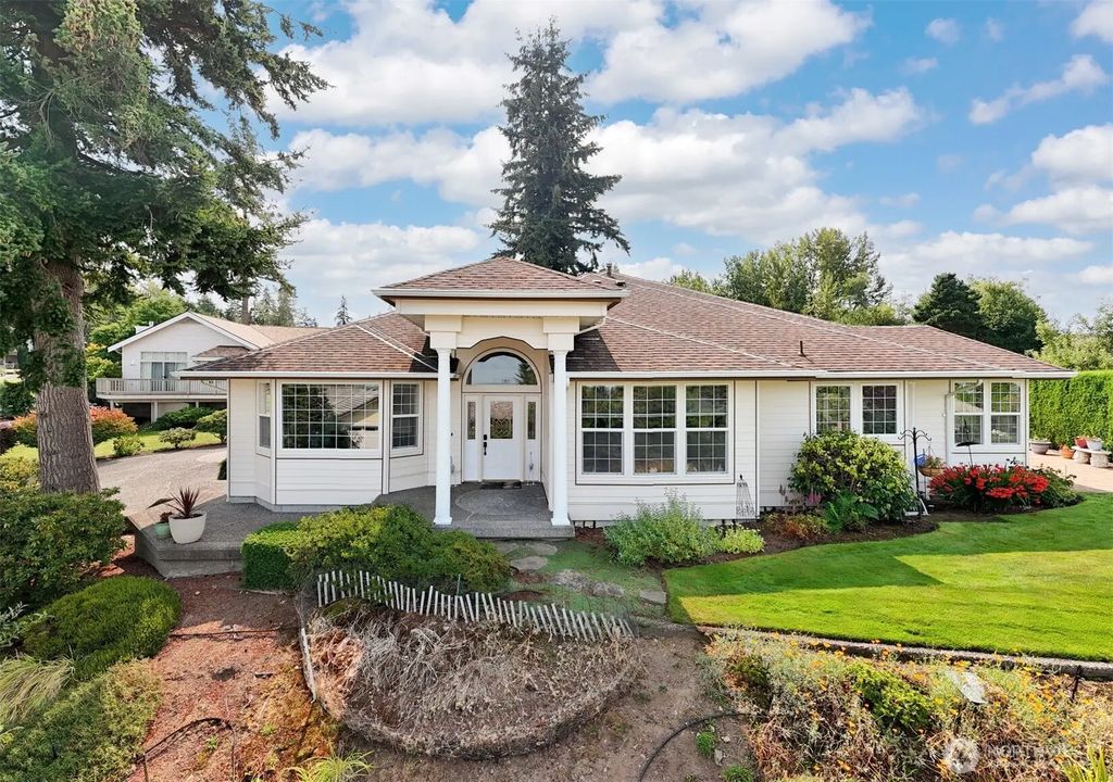 911 E Pacificview Drive, Bellingham