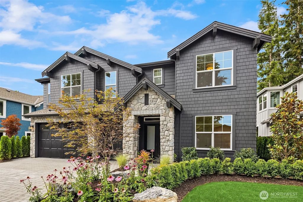 1531 158th Court Se, Bellevue