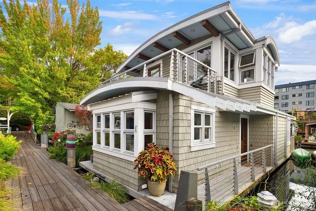 2331 Fairview Avenue E I, Seattle