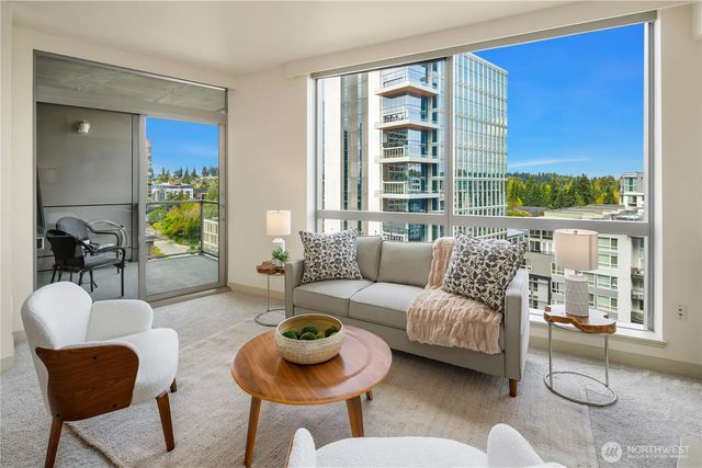 10610 Ne 9th Place 1206, Bellevue