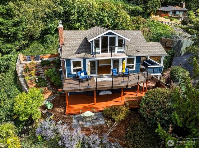 2704 Sw 152nd Place, Burien