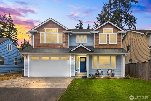 215 Sw 144th Street, Burien