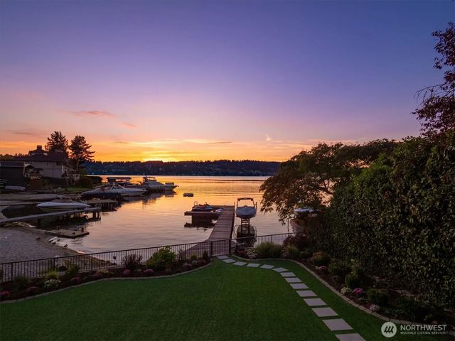 5912 Ne Arrowhead Drive, Kenmore