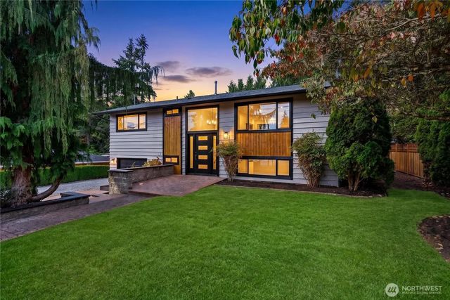 803 240th Street Se, Bothell