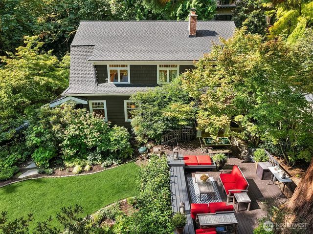 3816 E Spring Street, Seattle