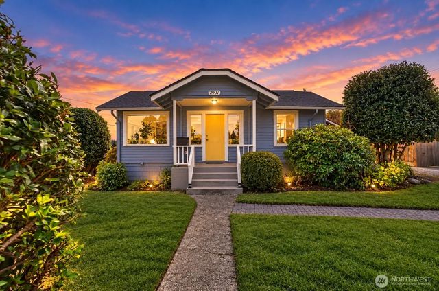 2907 Sw Cloverdale Street, Seattle
