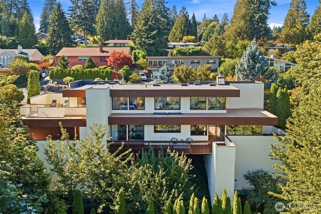 16328 35th Avenue Ne, Lake Forest Park