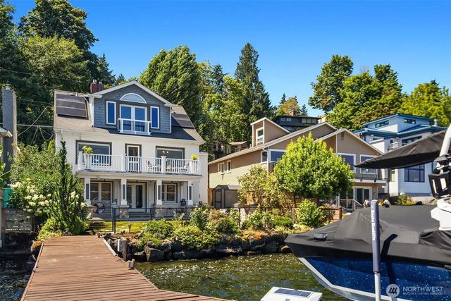 11754 Riviera Place Ne, Seattle