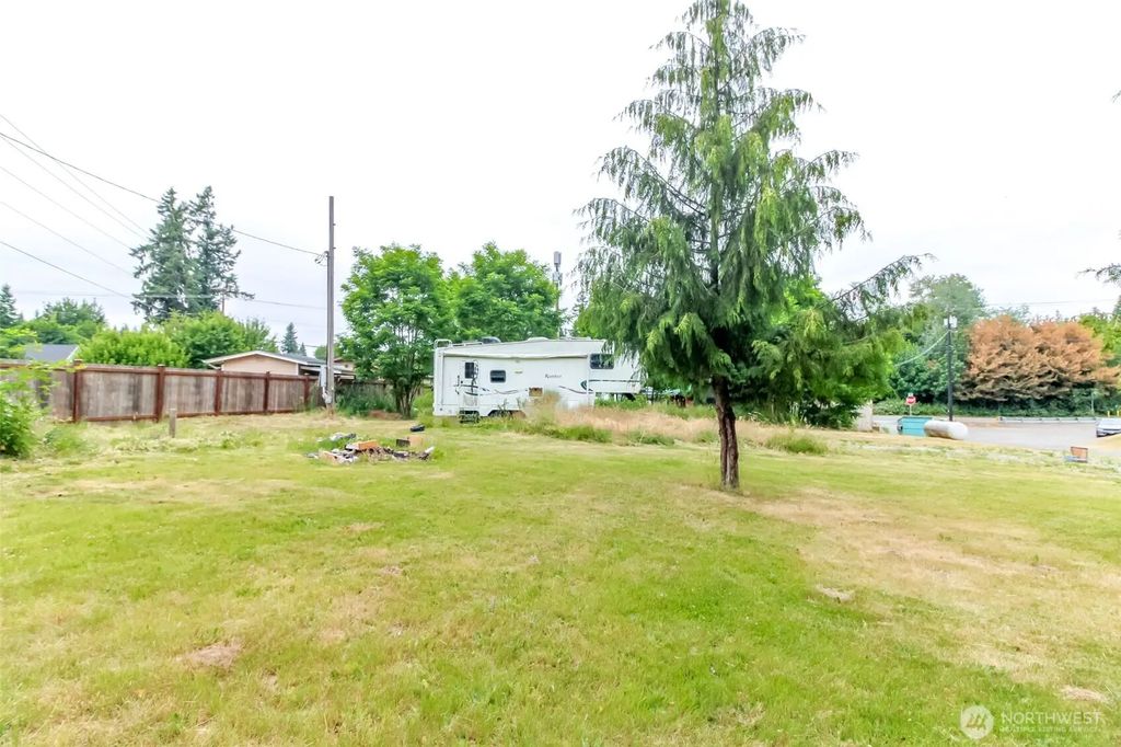 4005 Rich Loop E, Olympia