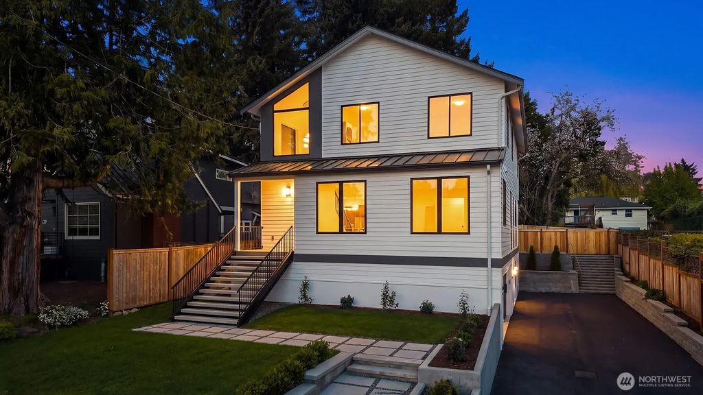 6214 40th Avenue Ne, Seattle