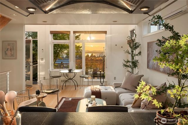 4121 Sw Edmunds Street, Seattle