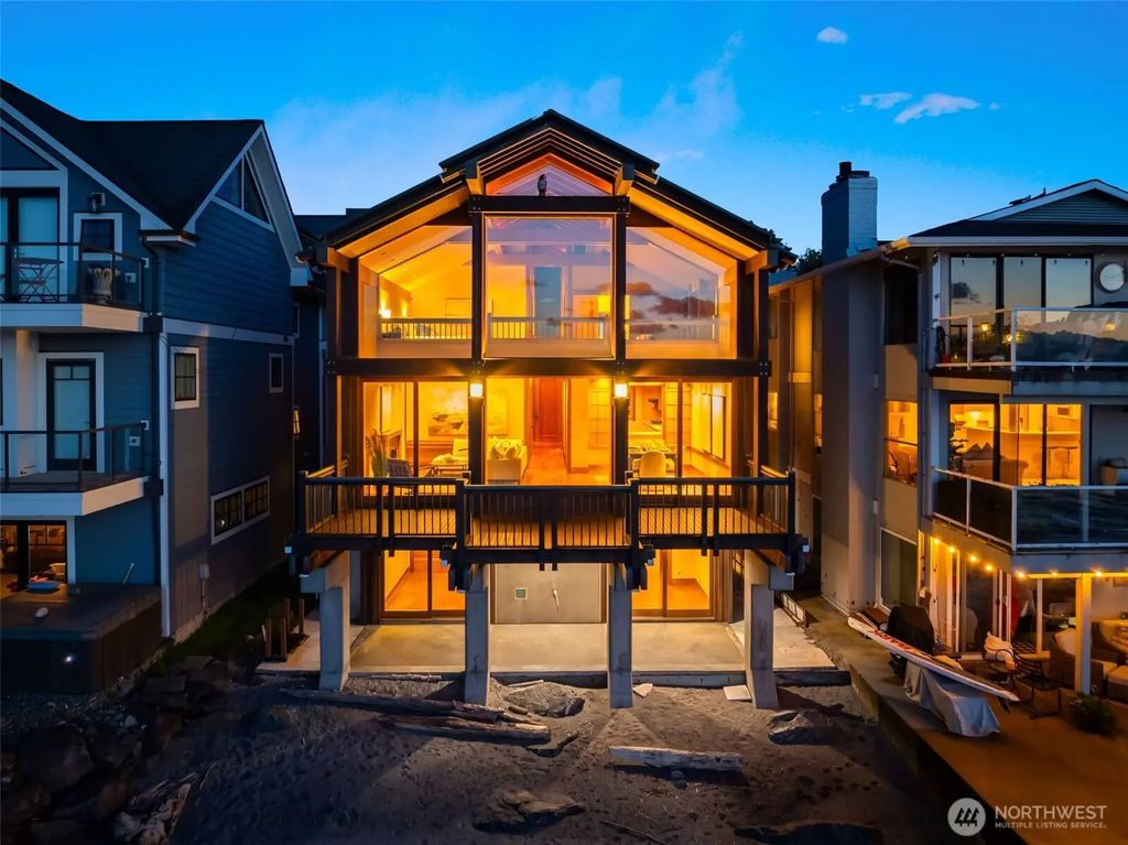 3103 Alki Avenue Sw, Seattle