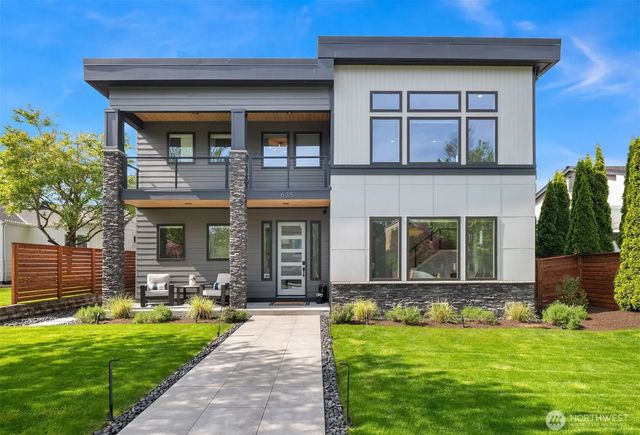 635 17th Avenue W, Kirkland