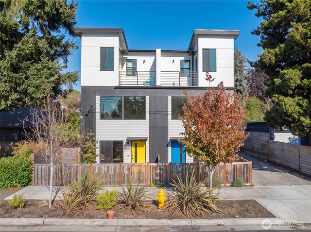8660 13th Avenue Nw B, Seattle