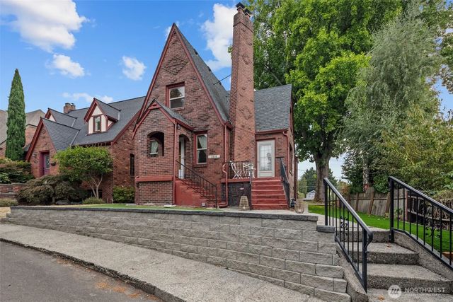 7710 Bagley Avenue N, Seattle