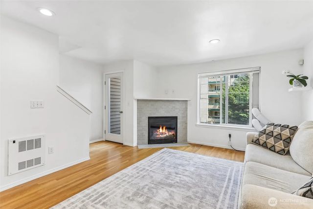12333 28th Avenue Ne B, Seattle