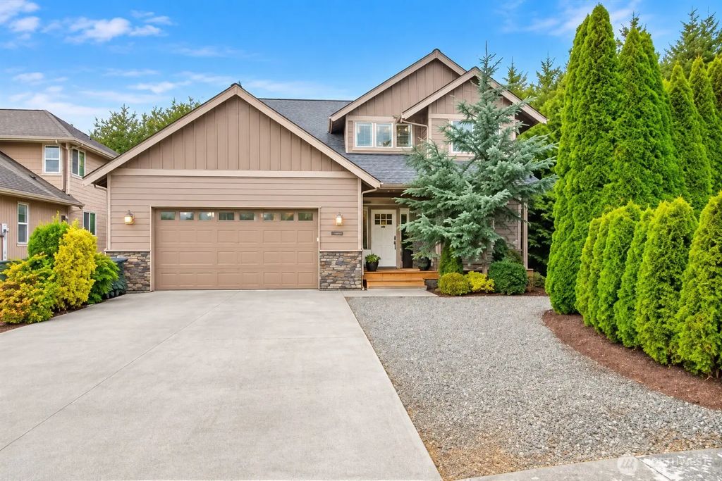 5643 Old Settler Drive, Ferndale