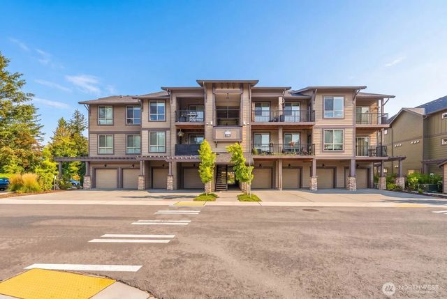 1237 Meander Way Se 302f, North Bend
