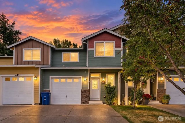 2063 S 263rd Street, Des Moines