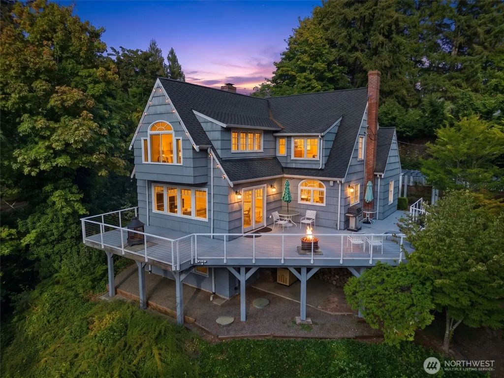 4943 Indian Road Ne, Olympia