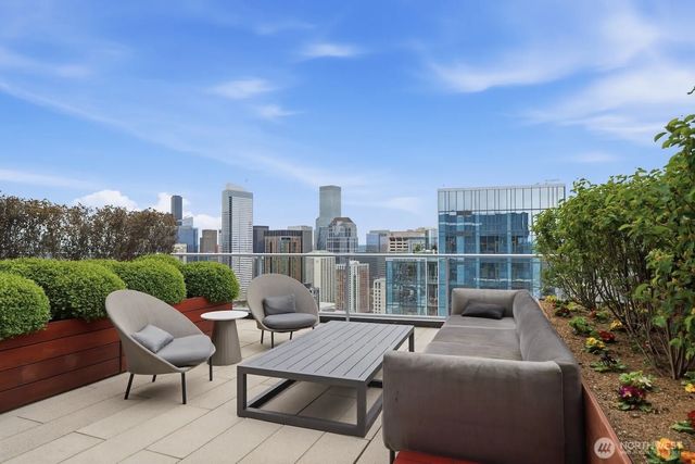 1808 Minor Avenue 2100, Seattle