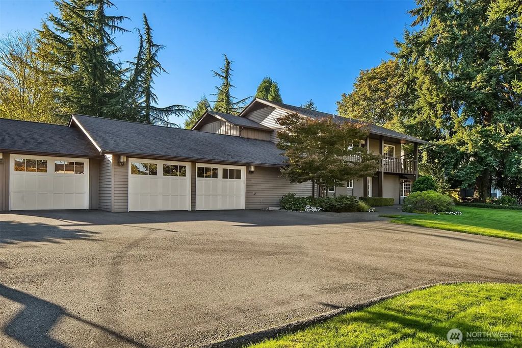 6031 126th Avenue Ne, Kirkland