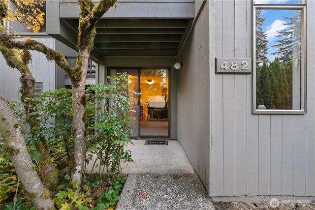 6581 137th Place Ne 482, Redmond