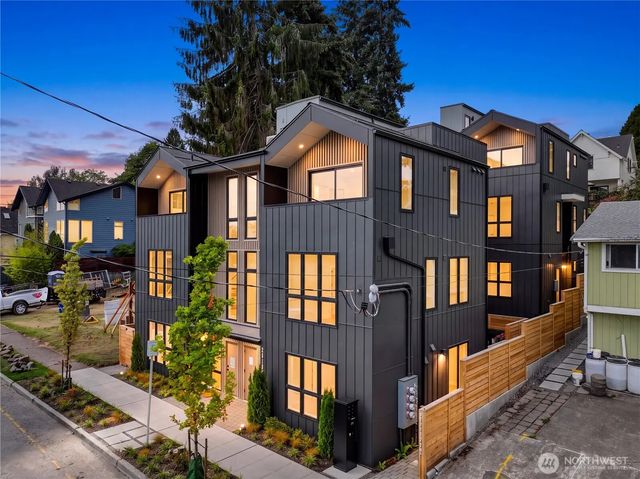 4511 A 34th Avenue S, Seattle